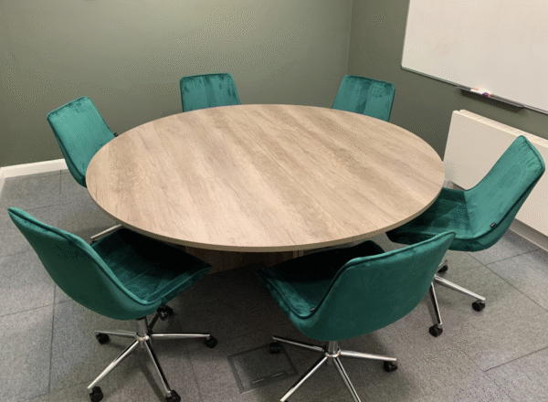 Sven Large Round Meeting Office Table 2025-05-05 at 22.33.01